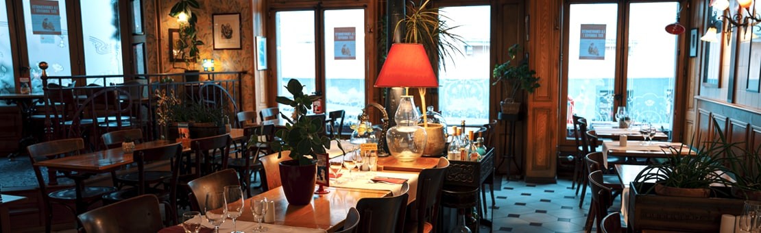 Café du Commerce Restaurant à Aubonne VD « le plus parisien des bistrots vaudois »